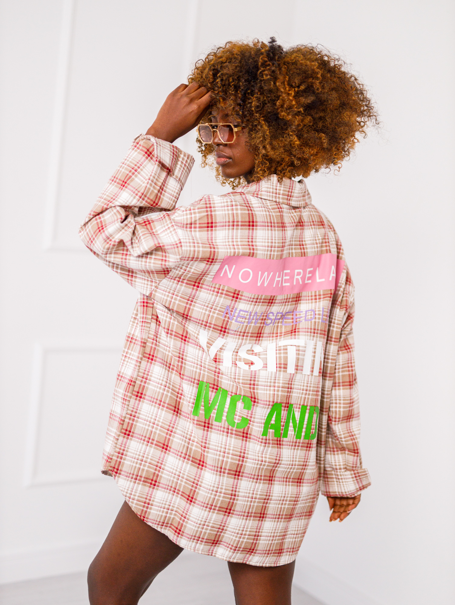 KOSZULA OVERSIZE #MC AND 006