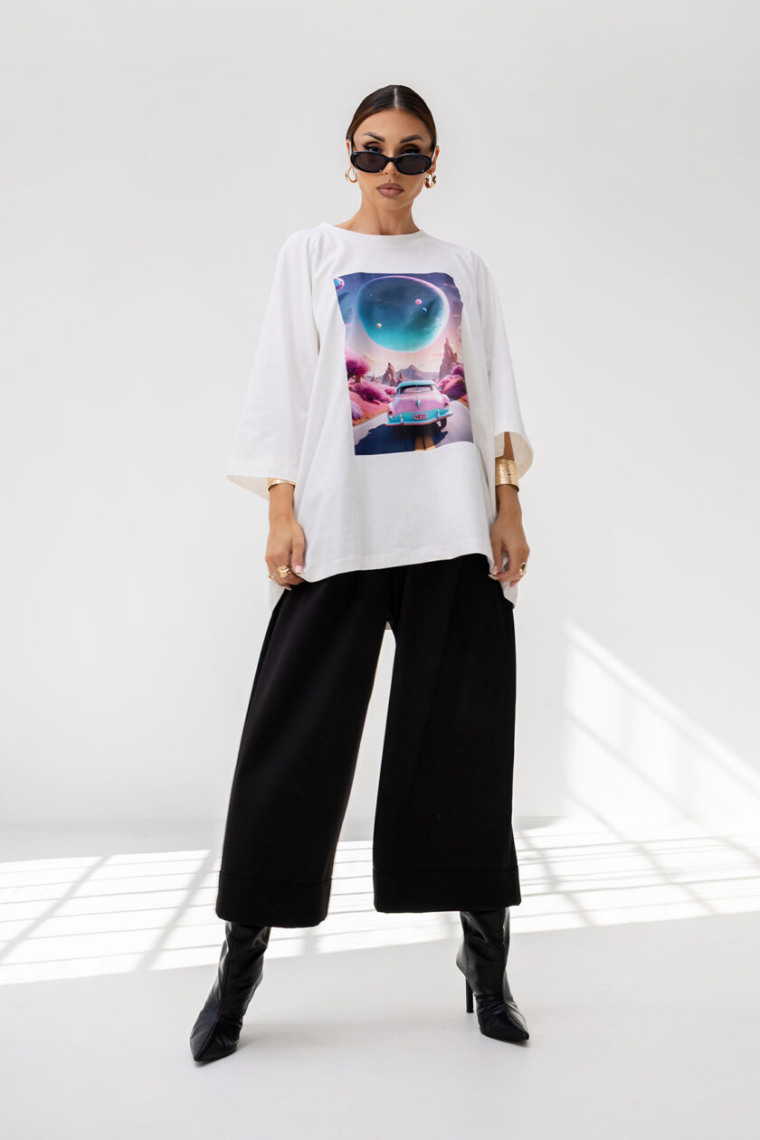 T-Shirt OVERSIZE CAR WHITE - obrazek 3