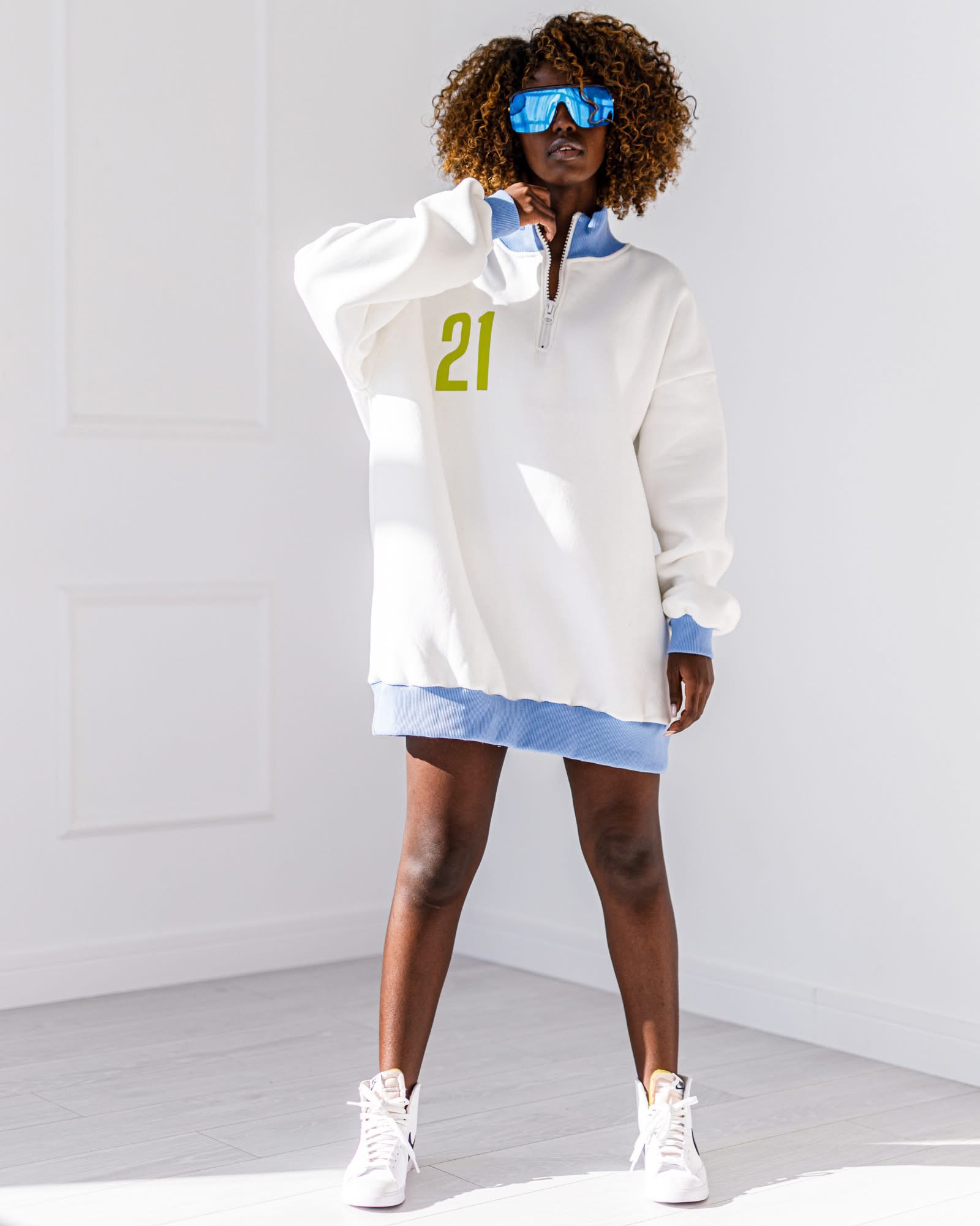 BLUZA OVERSIZE #MC 21 WHITE - obrazek 4