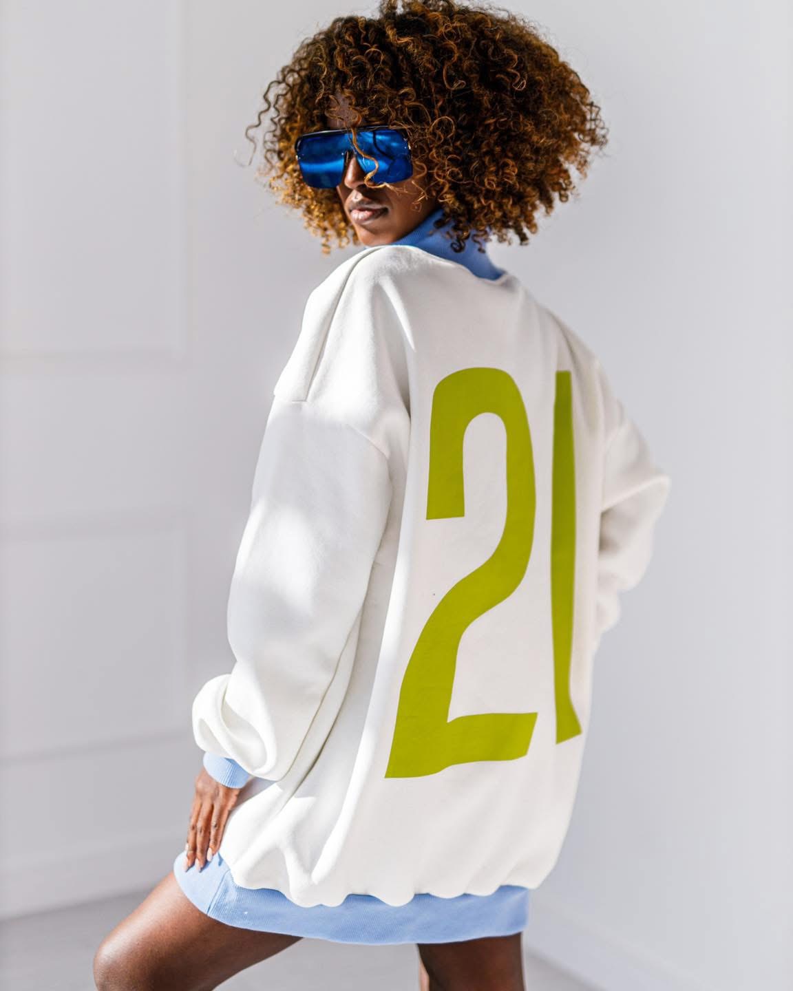 BLUZA OVERSIZE #MC 21 WHITE - obrazek 2