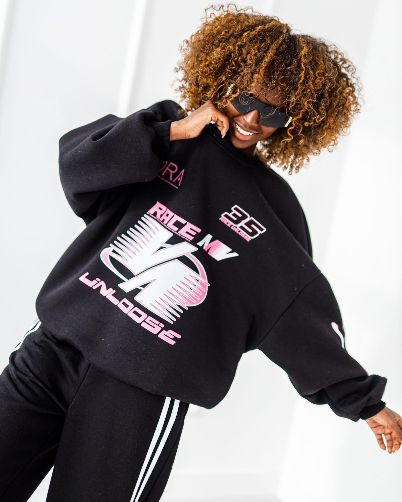 BLUZA OVERSIZE #MC35 BLACK - obrazek 3