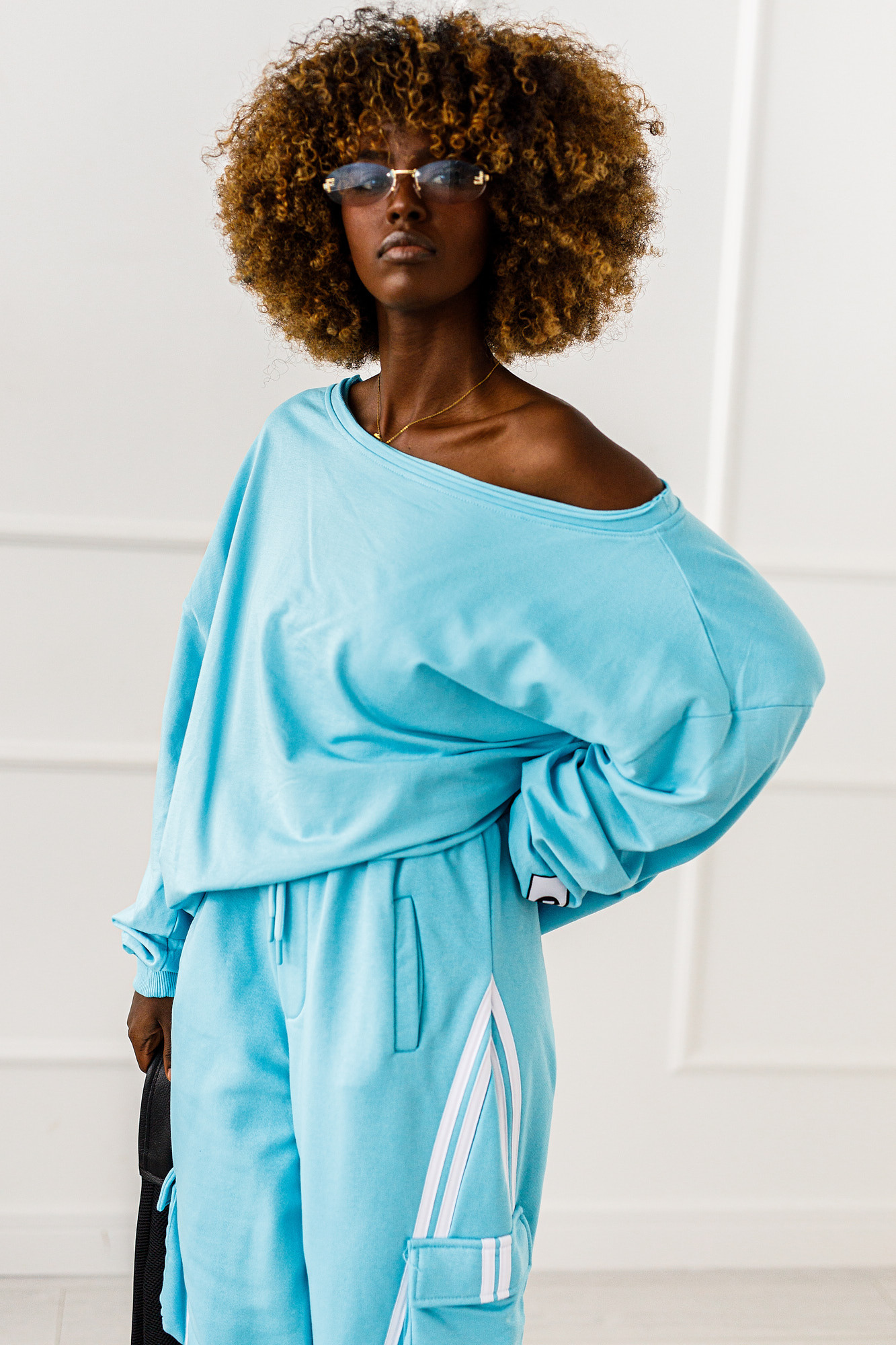 BLUZA OVERSIZE SINGULAR #02 - obrazek 5